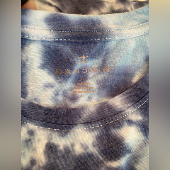 Danskin women's tie dye T shirt, size small. Cotton jersey. Cute pattern blues! - Picture 4 of 4